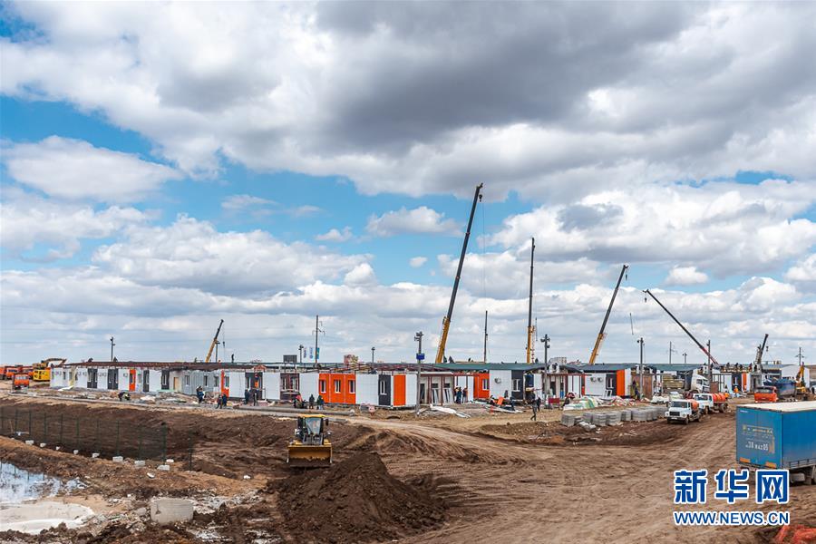 （国际疫情）（1）努尔苏丹临时传染病医院加紧施工