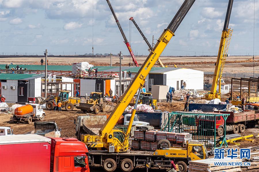 （国际疫情）（3）努尔苏丹临时传染病医院加紧施工