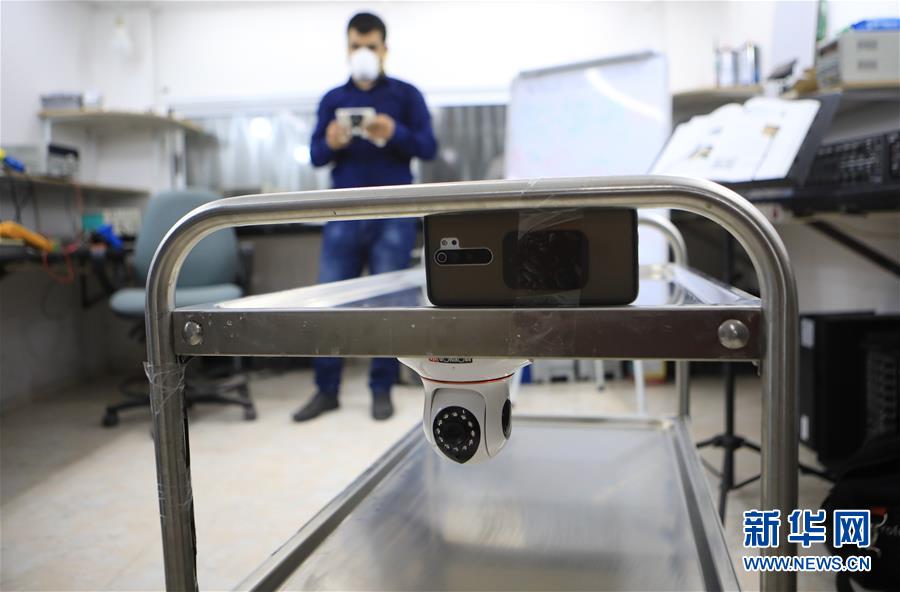 （国际疫情）（4）巴勒斯坦工程师为新冠病人研发&ldquo;快递机器人&rdquo;