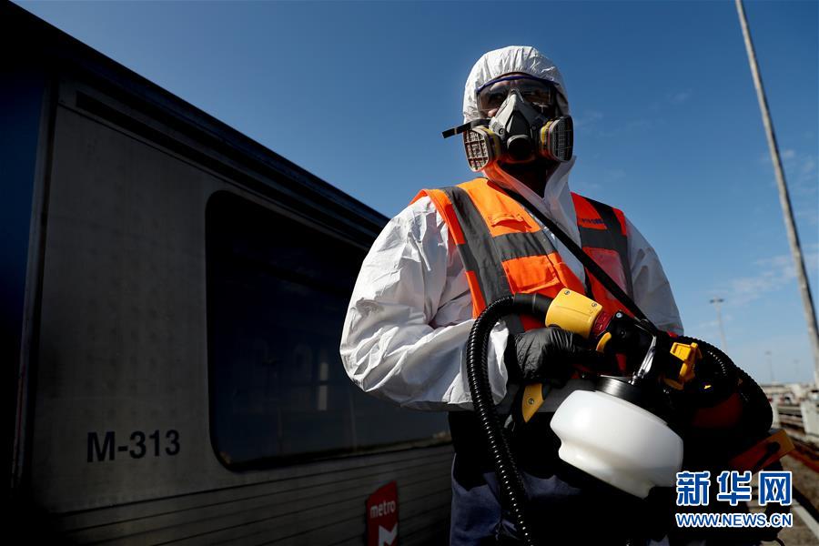 （国际&middot;一周看天下）车厢消毒