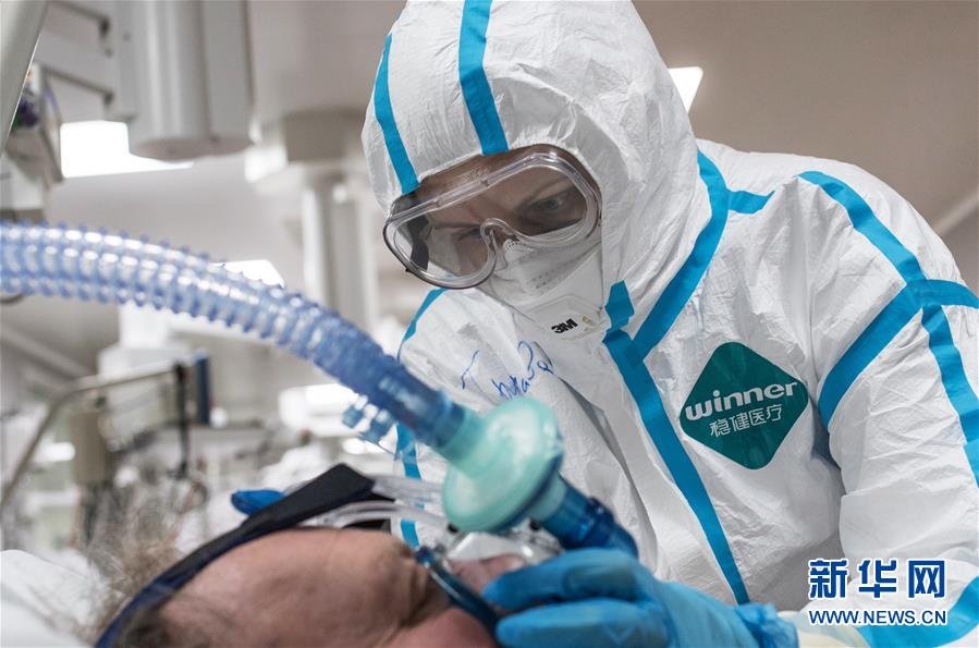 （国际&middot;一周看天下）重症监护室