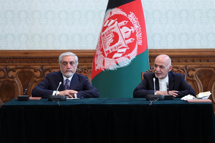 （图文互动）（2）阿富汗总统加尼与竞选对手阿卜杜拉签署权力分配协议
