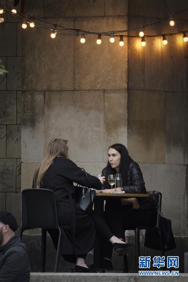 （国际疫情）（7）波兰开始实施四阶段&ldquo;解封&rdquo;计划的第三阶段