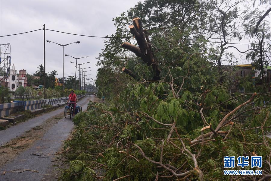 （国际）（1）气旋风暴“安攀”已在印度造成至少77人死亡