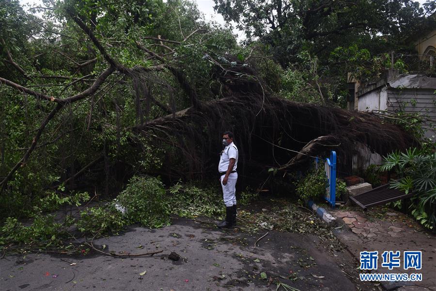 （国际）（2）气旋风暴“安攀”已在印度造成至少77人死亡