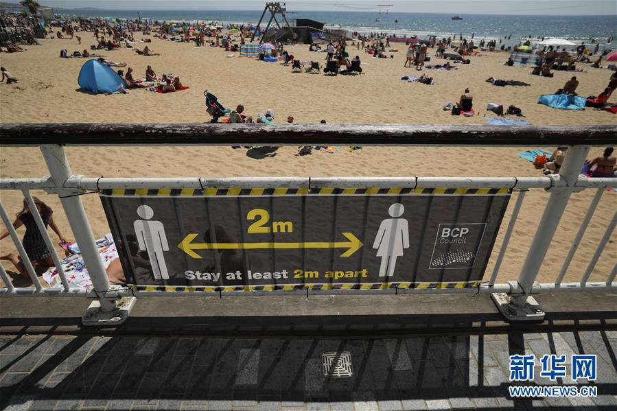 （国际疫情）（6）英国伯恩茅斯：进一步放松防控措施前的海滩