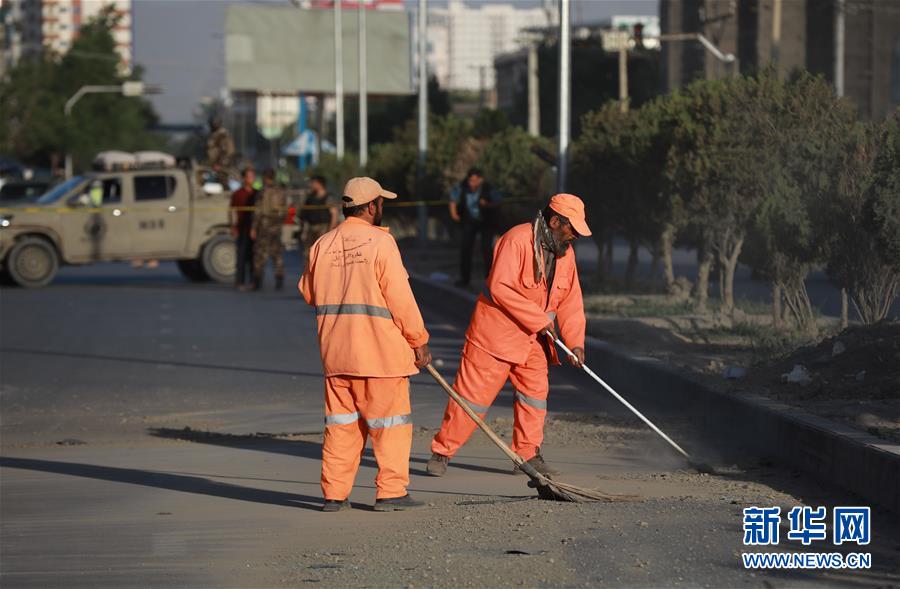 （国际）（4）阿富汗首都路边炸弹袭击致死两人