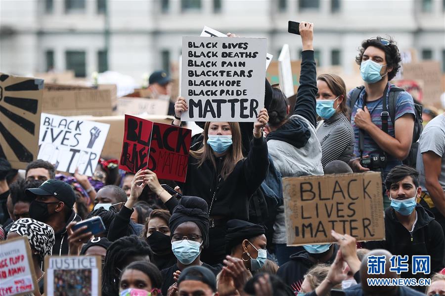 （新华视界）（4）比利时举行示威活动抗议美国警察暴力执法和种族主义