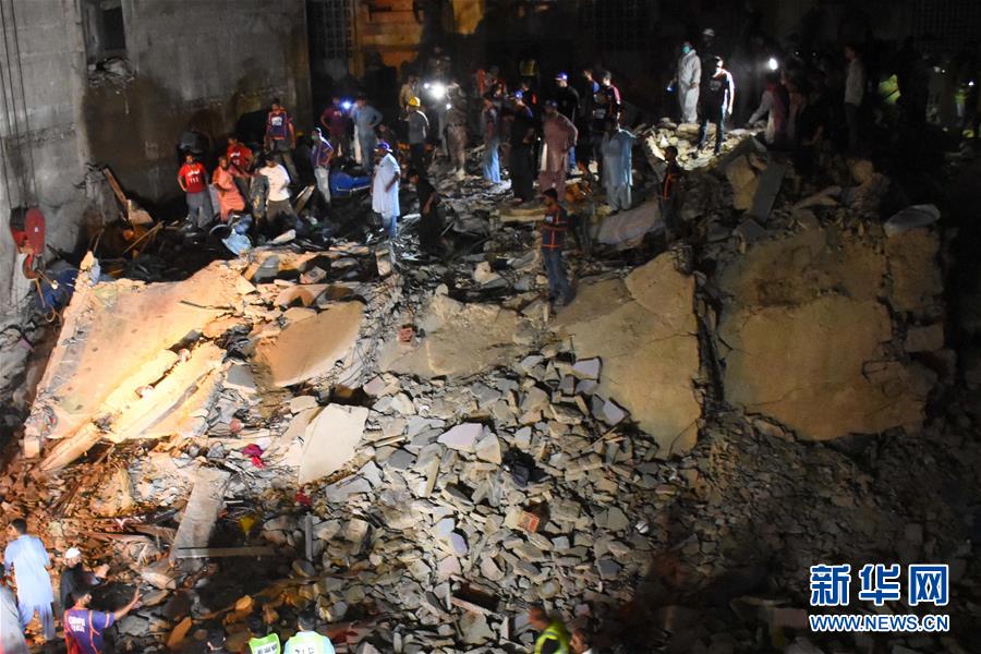 （国际）（3）巴基斯坦卡拉奇居民楼倒塌致13人死亡