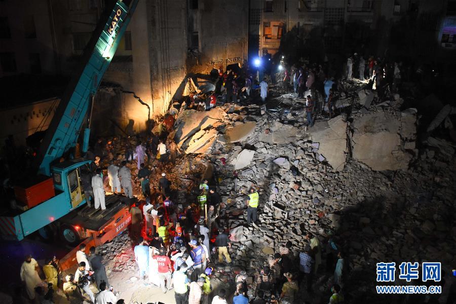 （国际）（5）巴基斯坦卡拉奇居民楼倒塌致13人死亡