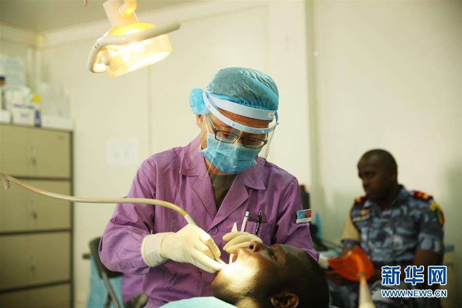 （新华全媒头条&middot;图文互动）（12）峥嵘岁月30年 中国蓝盔卫和平