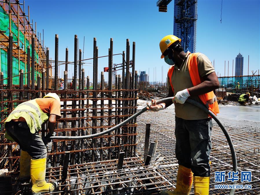 (海外抗疫故事·图文互动)(3)通讯:老阮和他的中企工友复工记