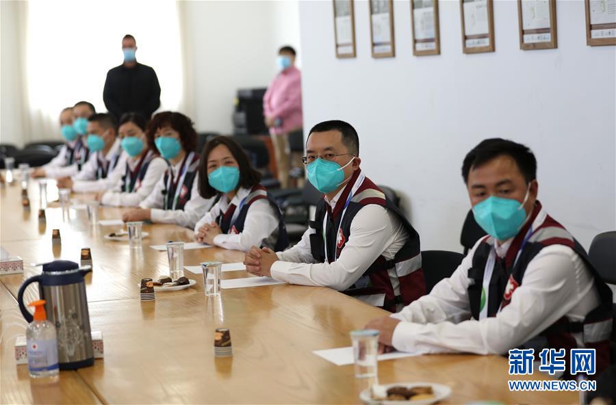 （国际）（5）中国医疗专家组在巴勒斯坦疫情首发地考察交流