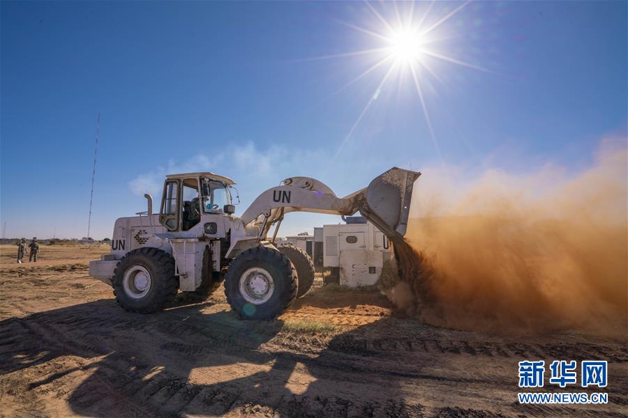 （国际）（3）中国维和工兵分队完成联非达团10个营地清理整治任务