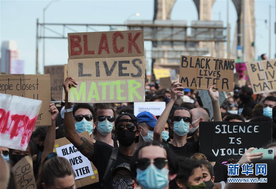 （国际）（6）美国各地举行&ldquo;六月节&rdquo;集会游行