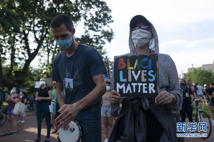 （国际）（11）美国各地举行&ldquo;六月节&rdquo;集会游行