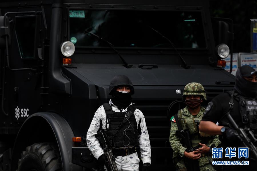 （国际）（3）墨西哥城警察局长遇袭受伤