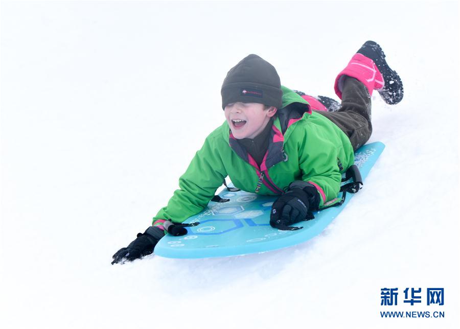 （XHDW）（4）新西兰：雪场开业 游客众多