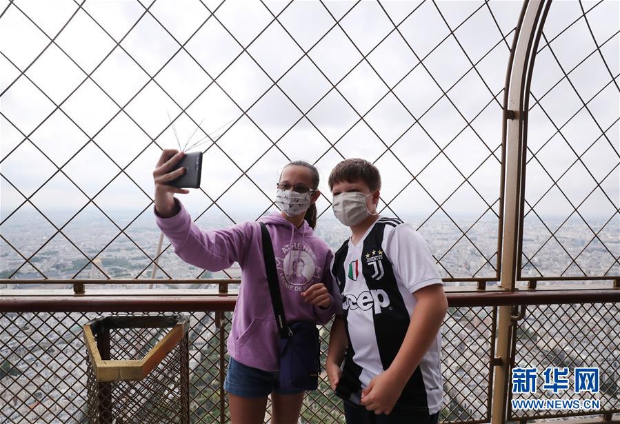 （国际）（7）巴黎埃菲尔铁塔开放顶层观景平台