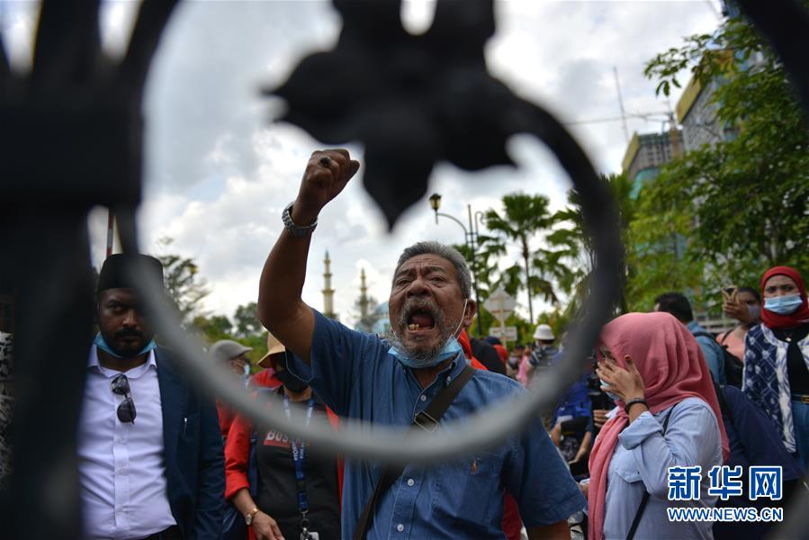 （国际）（7）马来西亚法院裁定前总理纳吉布多项贪腐指控罪名成立