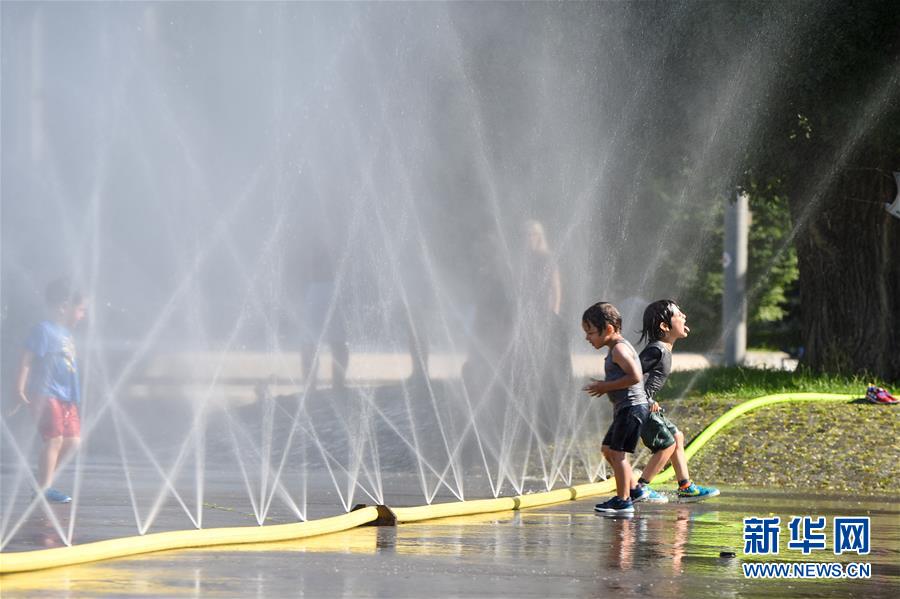 （国际）（2）维也纳遭遇高温天气