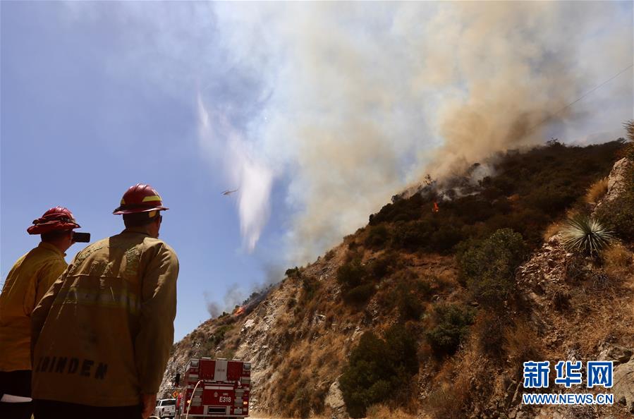（国际）（4）美国南加州山火肆虐