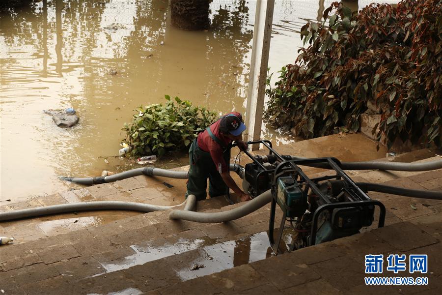 （国际）（3）也门首都萨那遭洪水侵袭