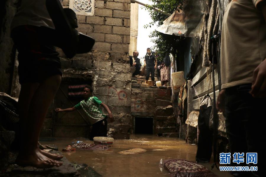 （国际）（7）也门首都萨那遭洪水侵袭