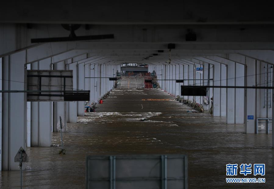 （国际）（3）首尔汉江大桥水域发布洪水预警