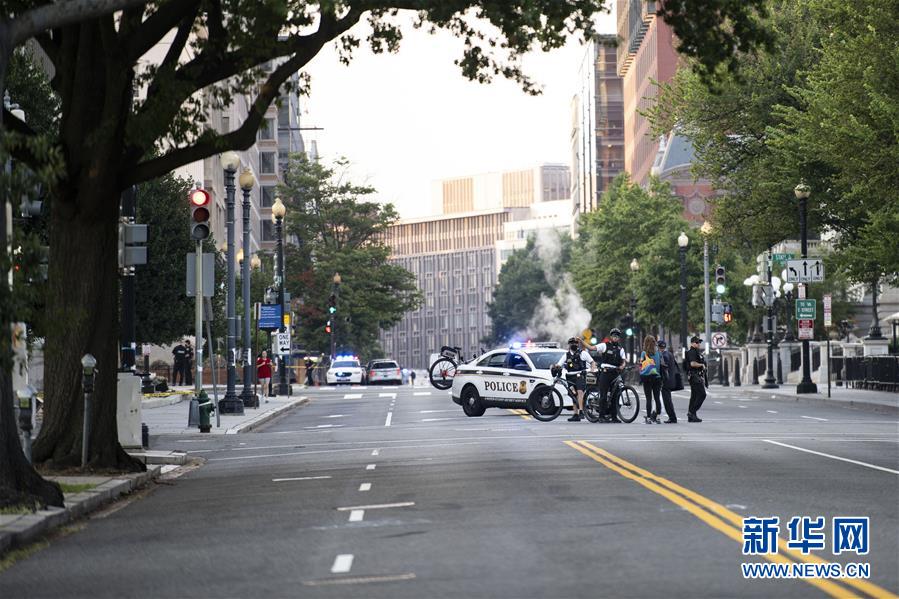 (国际)(1)白宫附近发生枪击事件 特朗普记者会被打断