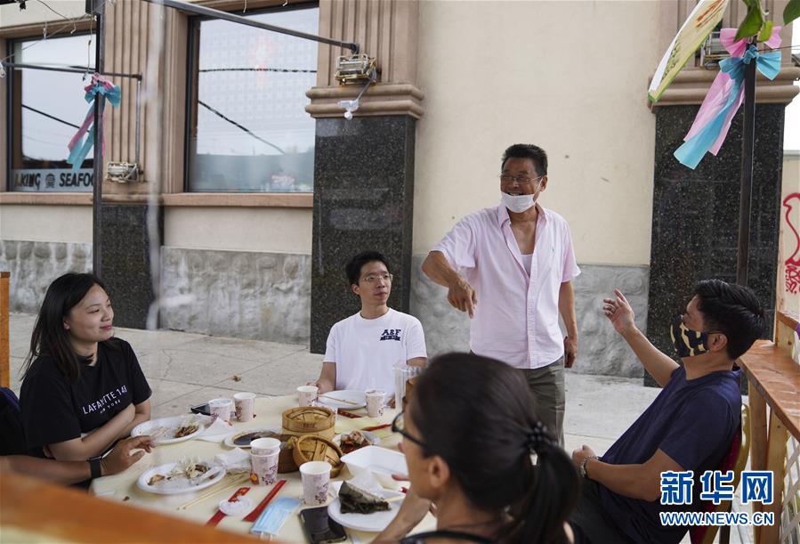 （国际疫情&middot;新华视界）（4）纽约华人酒楼&ldquo;变身&rdquo;大排档在疫情下重启