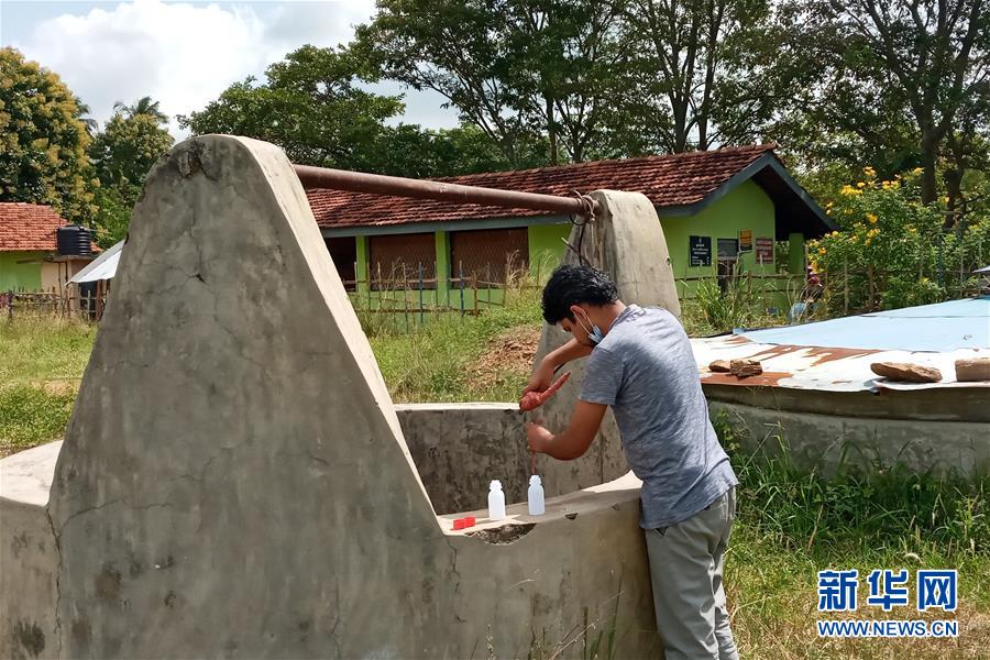 （国际·图文互动）（2）通讯：疫情下斯里兰卡留学生接受科研“云指导”