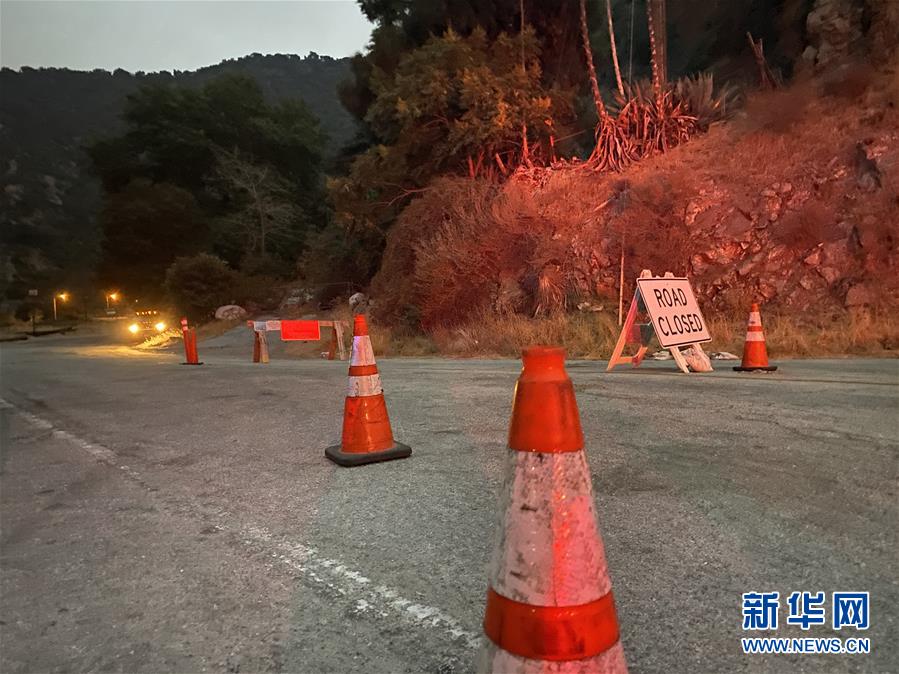 （国际）（2）加州山火致森林公园关闭