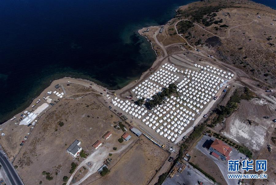 （国际）（4）希腊在莫里亚难民营附近搭建新帐篷