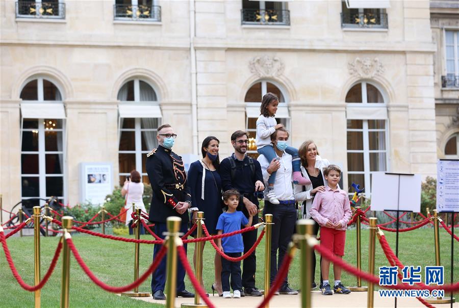 (国际)(6)疫情下的欧洲遗产日:参观法国总统府爱丽舍宫
