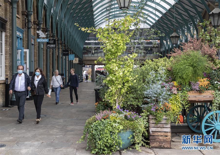 (国际疫情)(2)英国处于新冠疫情“临界点”