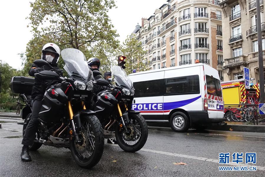 （国际）（8）巴黎发生持刀伤人事件 至少2人受伤
