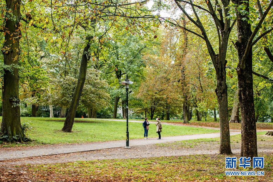 （国际）（3）柏林：白湖秋色