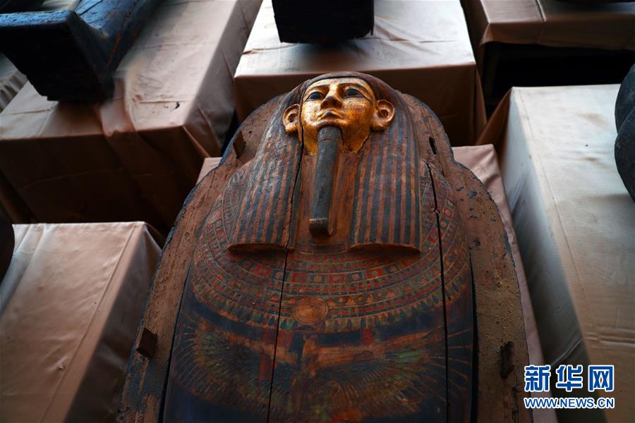 （国际）（1）埃及出土59具2500年前的木棺