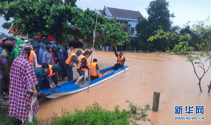 （国际）（5）越南中北部暴雨和洪水致5人死亡