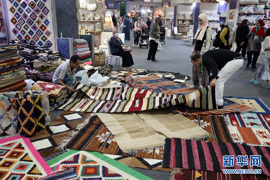 （国际）（2）埃及举办传统手工艺品展
