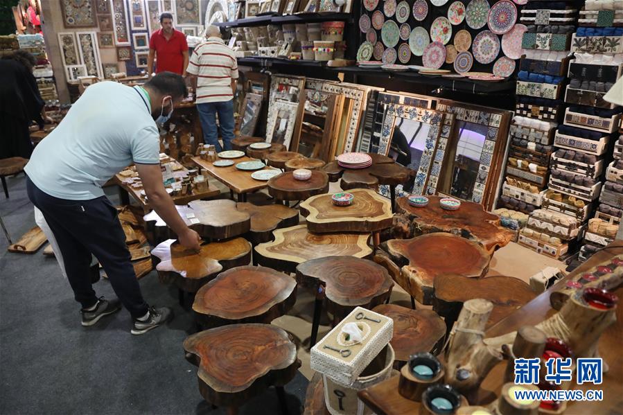 （国际）（4）埃及举办传统手工艺品展