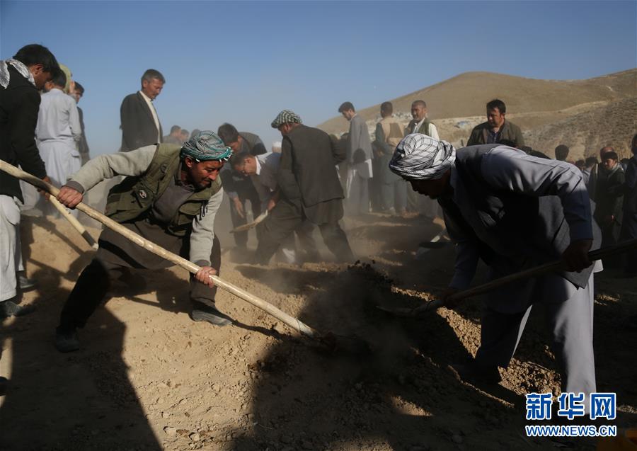 （国际）（2）阿富汗东部路边炸弹袭击致5人死亡