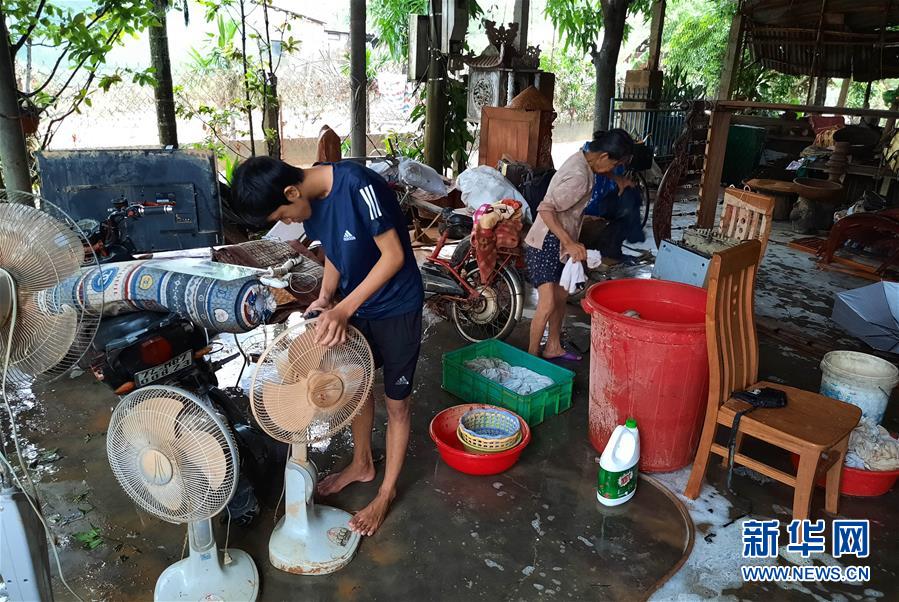 （国际）（3）越南中部等地暴雨灾害已致105人死亡