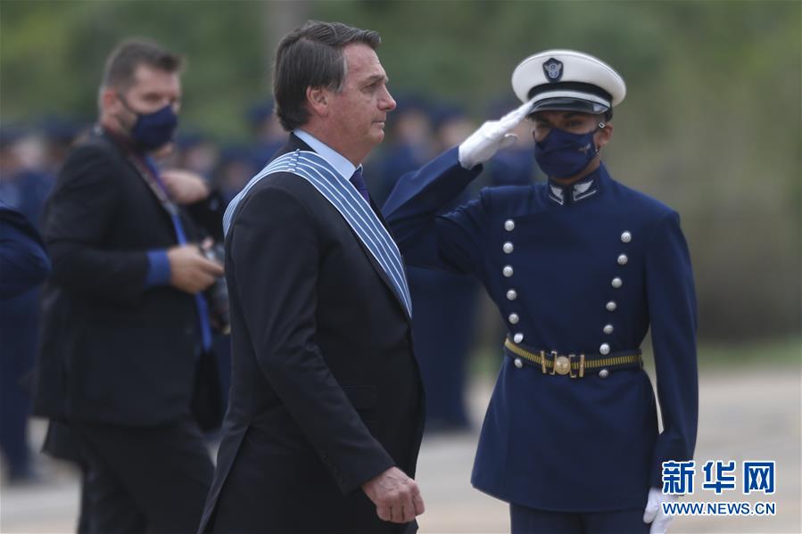（国际）（3）巴西庆祝飞行员日和空军日