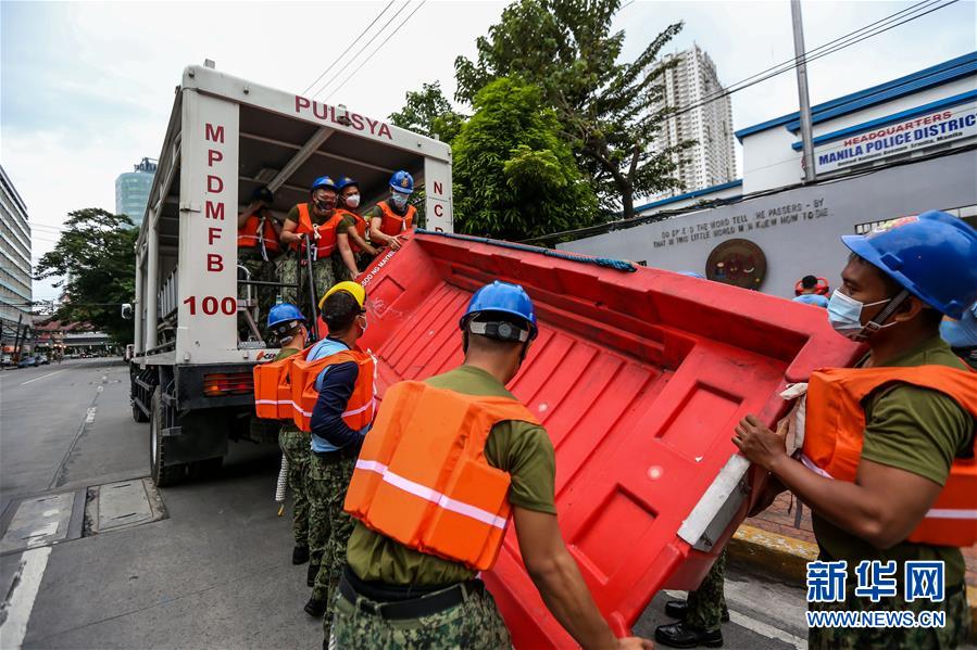 （国际）（3）台风&ldquo;天鹅&rdquo;登陆菲律宾 约百万居民被疏散