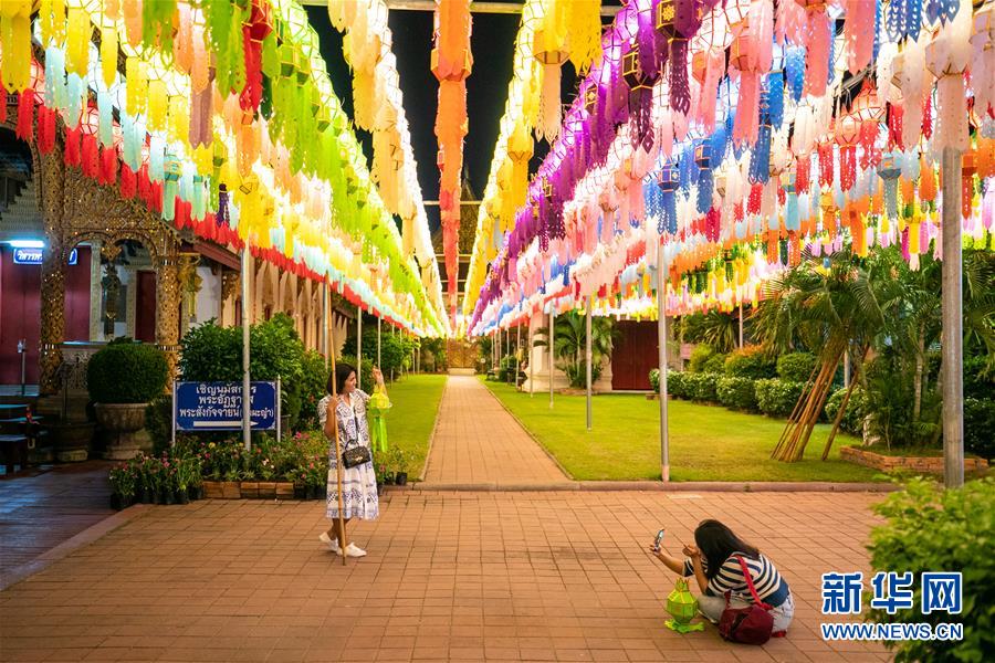 （国际）（9）泰国南奔府：灯笼的&ldquo;海洋&rdquo;