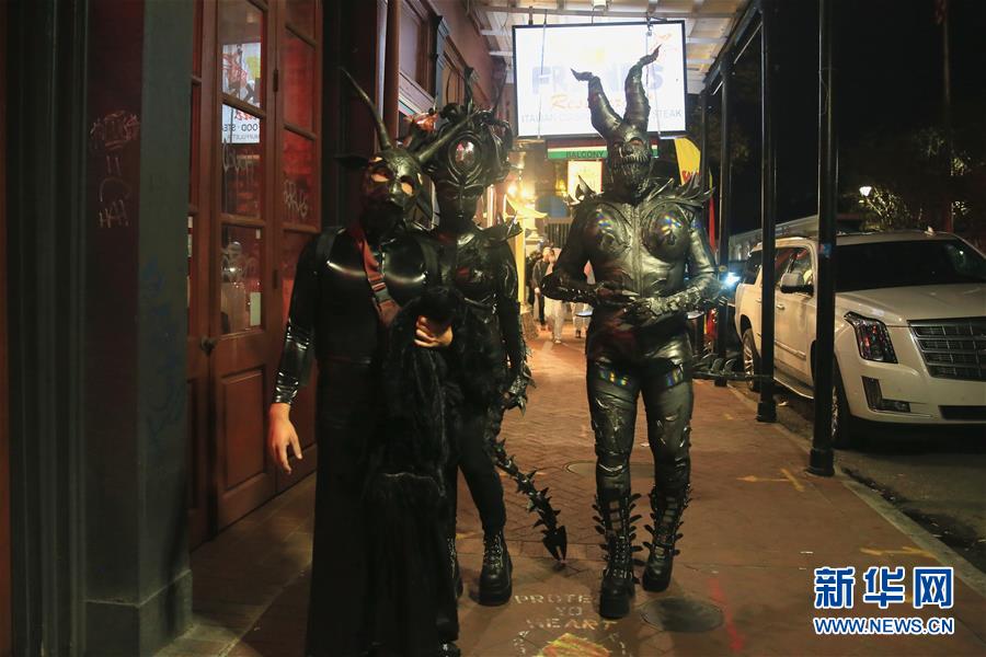 （国际）（4）美国多地庆祝万圣夜 