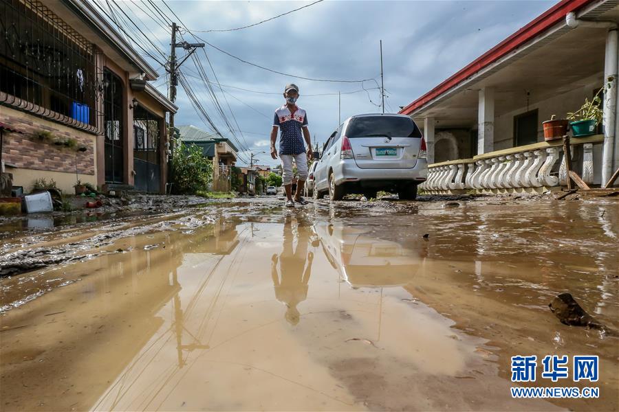 （国际）（10）台风&ldquo;天鹅&rdquo;已致菲律宾至少16人死亡