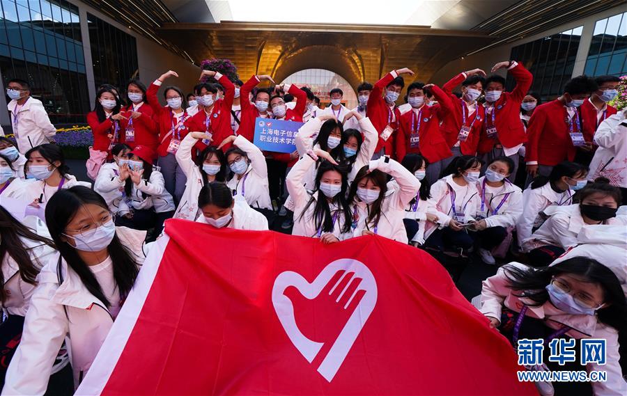 （第三届进博会）（3）进博会志愿者整装待发